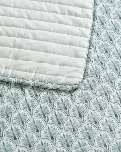 Tommy Bahama Coastal Batik 3-Piece Full/Queen Quilt Set Spring Green