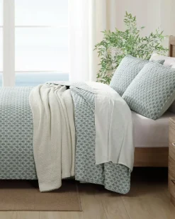 Tommy Bahama Coastal Batik 3-Piece King Quilt Set Spring Green Online