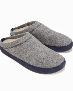Tommy Bahama Men's OluKai® Hāmani Hulu Felt Mules Graphite New