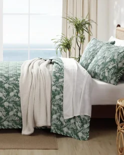 Tommy Bahama Pineapple Venture 3-Piece Full/Queen Quilt Set Green Hot