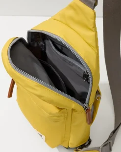 Tommy Bahama Willesden Sling Bag Bamboo New