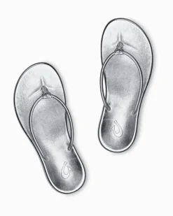 Tommy Bahama Women's OluKai® Huawai Sandals Silver Outlet